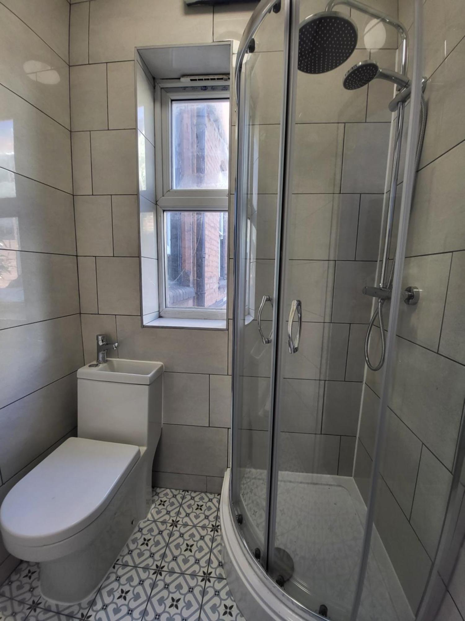 Large Digbeth Double Room Shared Bathroom Birmingham Buitenkant foto